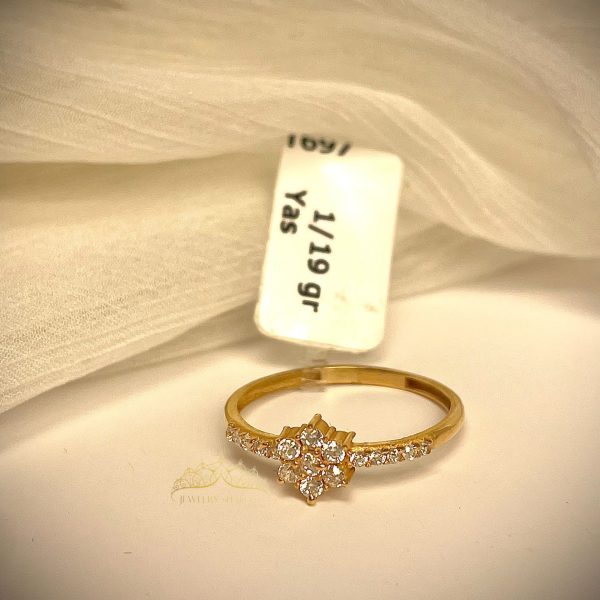 انگشتر طلا نگینی مدل یاس 1.19 گرم