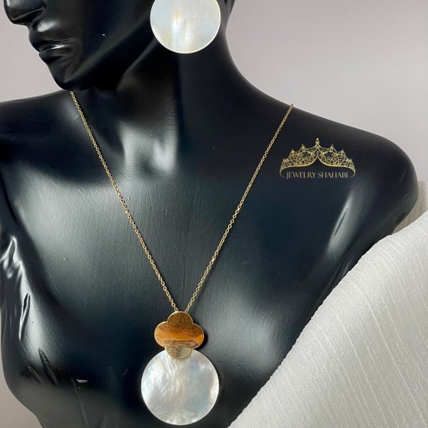 ست گردنبند و گوشواره طلا زنانه